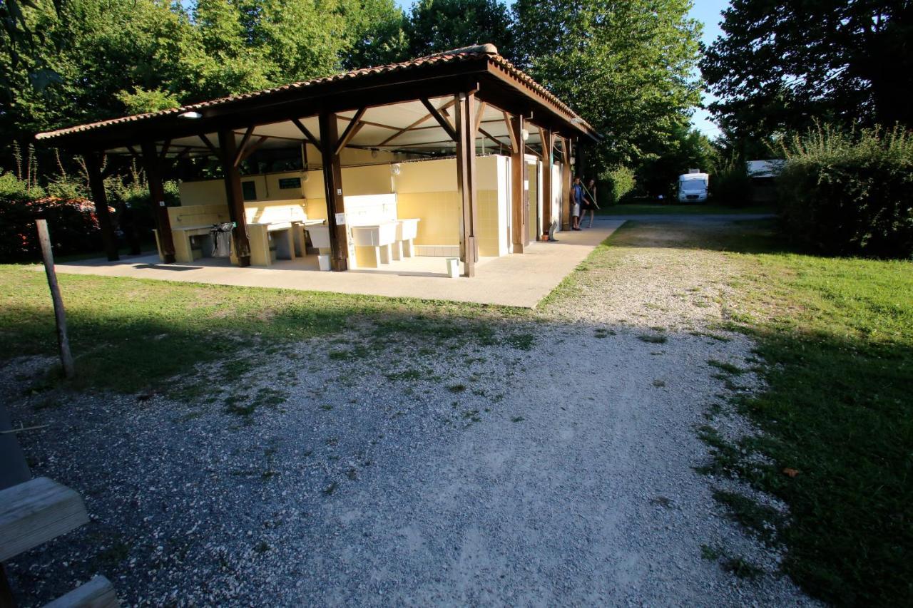 Camping L'Ilot Du Chail Sansais Εξωτερικό φωτογραφία
