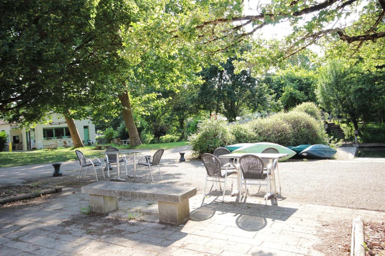 Camping L'Ilot Du Chail Sansais Εξωτερικό φωτογραφία