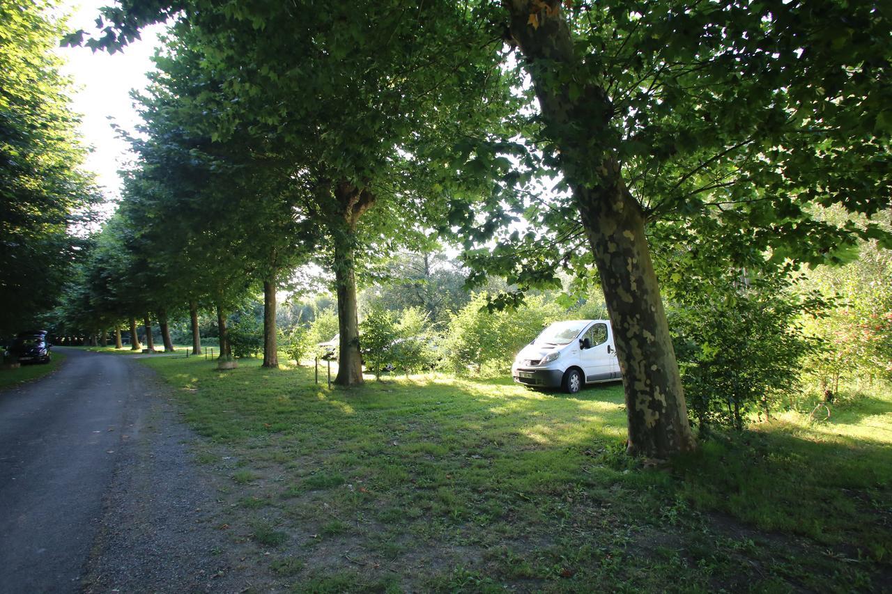 Camping L'Ilot Du Chail Sansais Εξωτερικό φωτογραφία