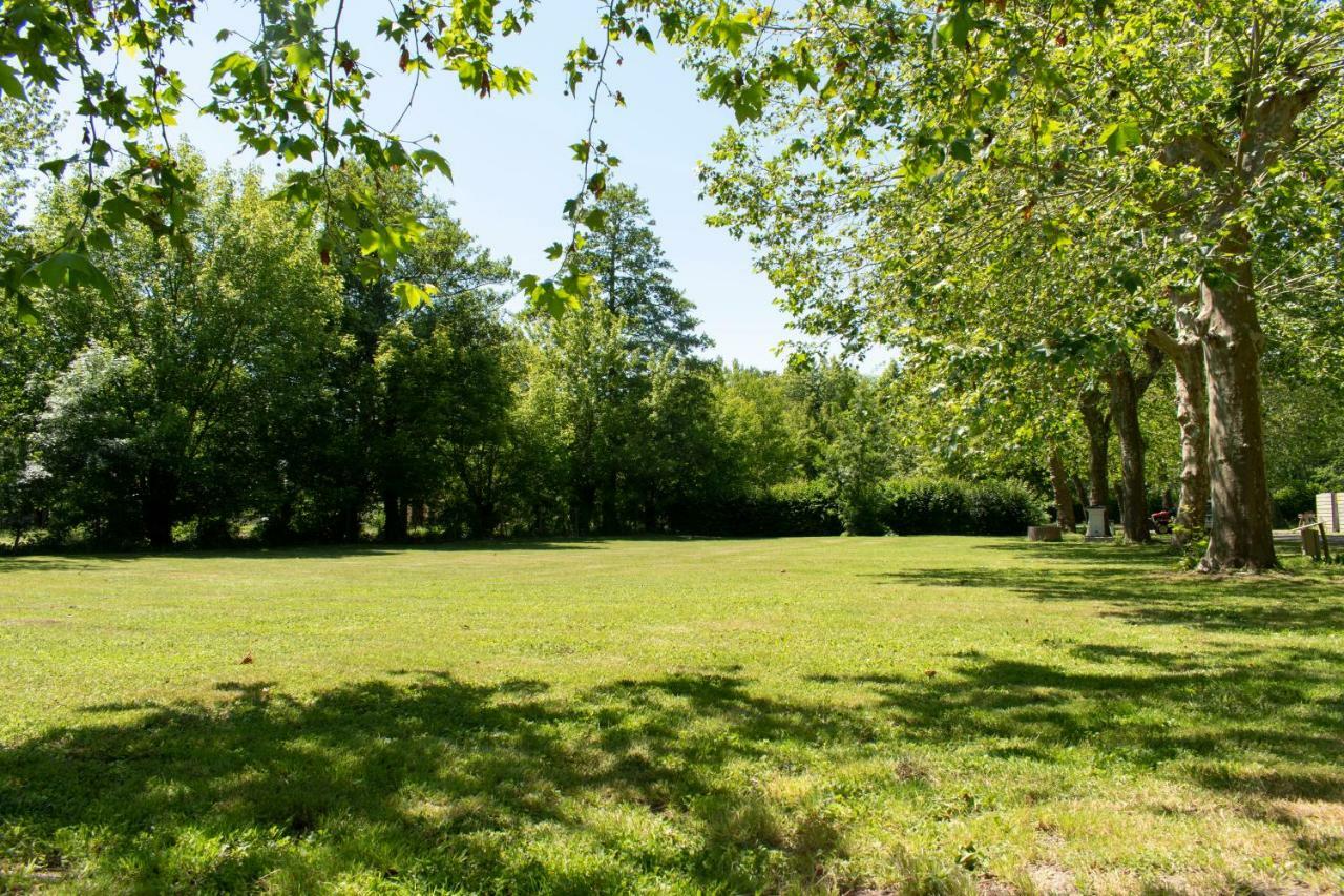 Camping L'Ilot Du Chail Sansais Εξωτερικό φωτογραφία