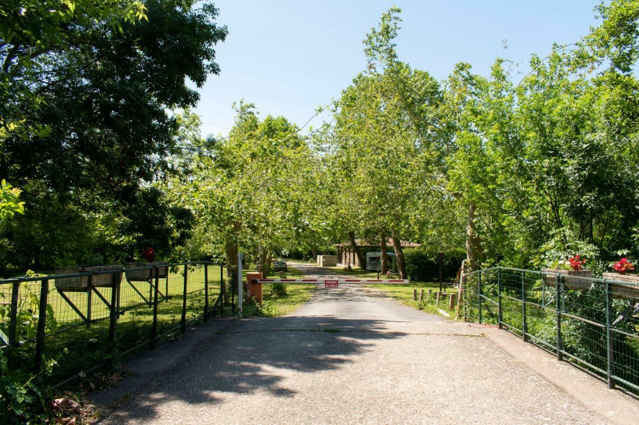 Camping L'Ilot Du Chail Sansais Εξωτερικό φωτογραφία