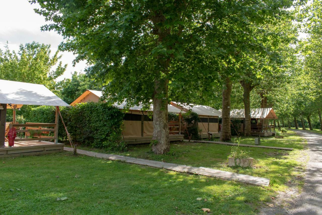 Camping L'Ilot Du Chail Sansais Εξωτερικό φωτογραφία